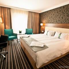 Отель Holiday Inn Łódź Польша, Лодзь - отзывы, цены и фото номеров - забронировать отель Holiday Inn Łódź онлайн комната для гостей фото 5