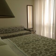 Отель Carlton Beach Италия, Римини - 2 отзыва об отеле, цены и фото номеров - забронировать отель Carlton Beach онлайн комната для гостей фото 4