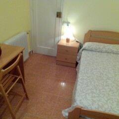 Отель Hostal Lleida комната для гостей фото 11