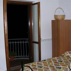 Отель La Piccola Quercia Стронконе балкон
