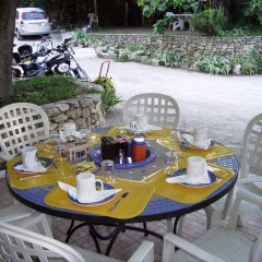 Gîte des Figourières in Sainte-Anastasie, France from 122$, photos, reviews - zenhotels.com meals