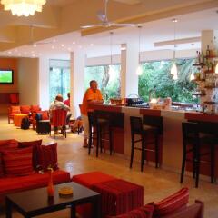 Ipsos Beach Hotel гостиничный бар