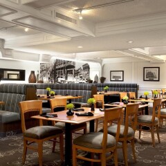 Отель International Hotel Calgary Канада, Калгари - отзывы, цены и фото номеров - забронировать отель International Hotel Calgary онлайн гостиничный бар