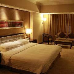 Отель Golden Flower Hotel Xian by Shangri-La Китай, Сиань - отзывы, цены и фото номеров - забронировать отель Golden Flower Hotel Xian by Shangri-La онлайн комната для гостей фото 4