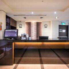 New World Hotel интерьер отеля
