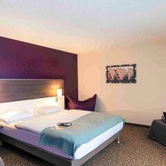 Отель Mercure Hotel München Neuperlach Süd Германия, Мюнхен - 9 отзывов об отеле, цены и фото номеров - забронировать отель Mercure Hotel München Neuperlach Süd онлайн комната для гостей фото 5