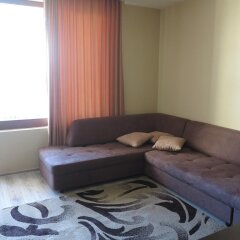 Апартаменты Iglika Apartment комната для гостей фото 2