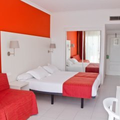 Отель Minura Hotel Sur Menorca & Waterpark Испания, Менорка - отзывы, цены и фото номеров - забронировать отель Minura Hotel Sur Menorca & Waterpark онлайн комната для гостей фото 3