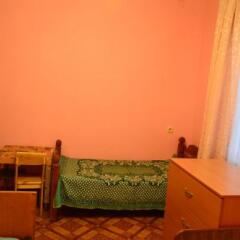 Гостиница Guest House Arevik в Ейске отзывы, цены и фото номеров - забронировать гостиницу Guest House Arevik онлайн Ейск комната для гостей фото 2