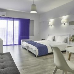 Mikes Kanarium Hotel in Larnaca, Cyprus from 87$, photos, reviews - zenhotels.com guestroom photo 5