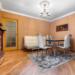 Апартаменты Apartments Comfort on Griboedova 12-15 комната для гостей фото 2