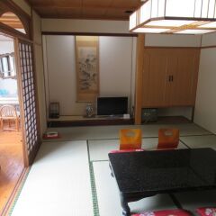 Отель Amagase Onsen Hotel Suikoen Япония, Хита - отзывы, цены и фото номеров - забронировать отель Amagase Onsen Hotel Suikoen онлайн комната для гостей фото 2