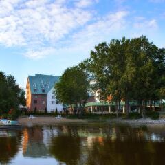 Отель Château Vaudreuil Hôtel & Suites Канада, Монреаль - отзывы, цены и фото номеров - забронировать отель Château Vaudreuil Hôtel & Suites онлайн приотельная территория фото 2