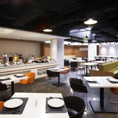 Отель Travelodge Myeongdong Euljiro гостиничный бар
