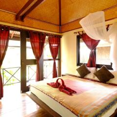 Отель Fruit Tree Lodge Ланта комната для гостей фото 4