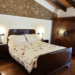Hotel Segles сейф в номере