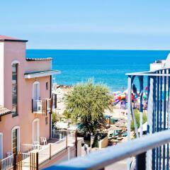 Отель Residence Blu Mediterraneo Римини балкон