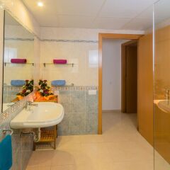 Отель InmoSantos Apartaments Daniel Испания, Курорт Росес - отзывы, цены и фото номеров - забронировать отель InmoSantos Apartaments Daniel онлайн сауна