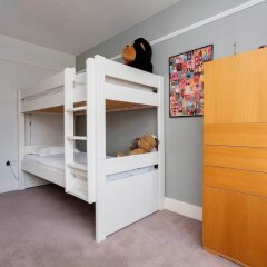 Отель Veeve - Richmond Garden детские мероприятия
