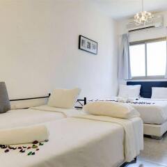Отель Liber Seashore Suites Тель-Авив комната для гостей фото 5