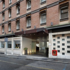 Eurostars Hotel Saint John парковка