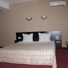 Отель Swiss Hotel Болгария, Шумен - отзывы, цены и фото номеров - забронировать отель Swiss Hotel онлайн комната для гостей фото 5