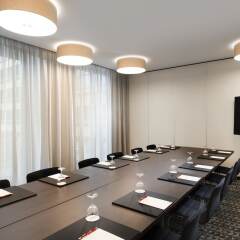 Adina Apartment Hotel Leipzig с домашними животными