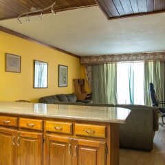 Отель Sky Lounge Beach Studio At Monego Bay Club Resort Ямайка, Монтего-Бей - отзывы, цены и фото номеров - забронировать отель Sky Lounge Beach Studio At Monego Bay Club Resort онлайн в номере фото 2