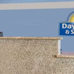 Отель Days Inn And Suites Mesa США, Меса - отзывы, цены и фото номеров - забронировать отель Days Inn And Suites Mesa онлайн пляж