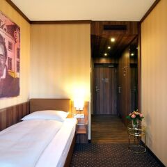 Отель Derag Livinghotel Düsseldorf Германия, Дюссельдорф - отзывы, цены и фото номеров - забронировать отель Derag Livinghotel Düsseldorf онлайн комната для гостей фото 3