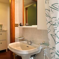 Апартаменты Altido Wooden Guerrini Apartment Милан ванная