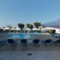 Hotel Mediterrane бассейн фото 3
