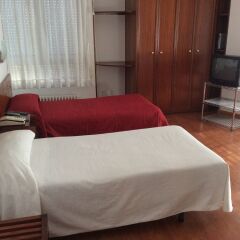 Отель Hostal Liebana Испания, Сантандер - отзывы, цены и фото номеров - забронировать отель Hostal Liebana онлайн комната для гостей