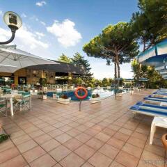 Отель Holiday Inn Rome Aurelia бассейн фото 2