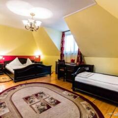 Pensiunea Onix in Fagaras, Romania from 87$, photos, reviews - zenhotels.com guestroom photo 3