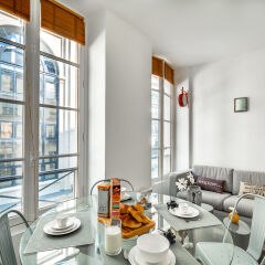 Отель Sweet Inn Rue D'Enghien питание