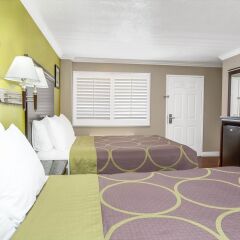 Отель Super 8 by Wyndham Inglewood/LAX/LA Airport удобства в номере фото 2