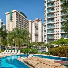 Отель Bourbon Barra da Tijuca Residence Бразилия, Рио-де-Жанейро - отзывы, цены и фото номеров - забронировать отель Bourbon Barra da Tijuca Residence онлайн бассейн фото 3