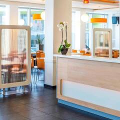 Отель ibis budget Leuven Centrum Бельгия, Лёвен - отзывы, цены и фото номеров - забронировать отель ibis budget Leuven Centrum онлайн интерьер отеля фото 2