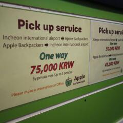 Отель Apple Backpackers городской автобус