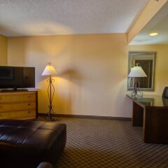 Отель Radisson Suites Tucson удобства в номере