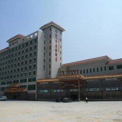 Отель Zhuhai No. 1 Resort Hotel Китай, Чжухай - отзывы, цены и фото номеров - забронировать отель Zhuhai No. 1 Resort Hotel онлайн парковка