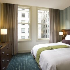 Отель Courtyard Seattle Downtown Pioneer Square комната для гостей фото 5
