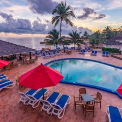 Отель Royal Decameron Club Caribbean Resort - ALL INCLUSIVE бассейн