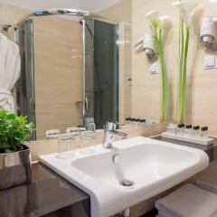 Queen Boutique Hotel ванная