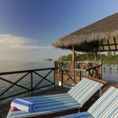 Отель Medhufushi Island Resort бассейн фото 3
