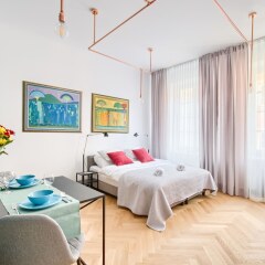 Отель P&O Apartments Rynek Starego Miasta 3 Польша, Варшава - отзывы, цены и фото номеров - забронировать отель P&O Apartments Rynek Starego Miasta 3 онлайн комната для гостей фото 3