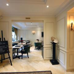 Queens Hotel интерьер отеля
