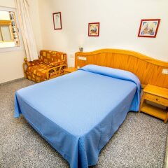 Отель Hostal Los Corchos комната для гостей фото 2