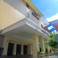 Hotel Biltmore Guatemala бассейн